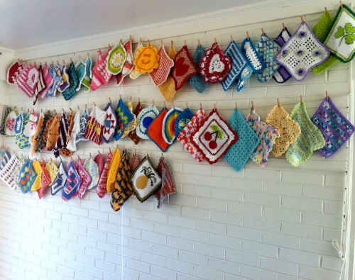 Homemaker and the Pea: Easy crochet dishcloth pattern