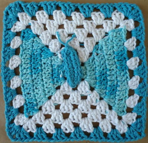 Free Oval Placemat & Coaster Crochet Pattern from RedHeart.com