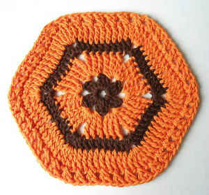 #323 Hexagon Crochet Dishcloth – Maggie Weldon Maggies Crochet