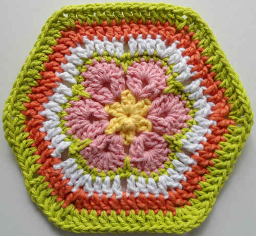 #361 African Flower Dishcloth ? Maggie Weldon Maggies Crochet