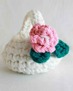 Free Crochet Pattern Rose Basket #47