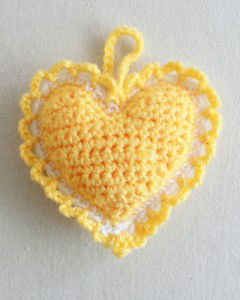 Free Crochet Pattern Heart Sachet #74