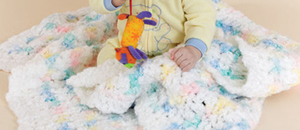 Free Crochet Contented Baby Blankie Pattern from RedHeart.com