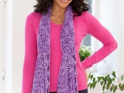 Free Fantail Scarf Crochet Pattern from RedHeart.com