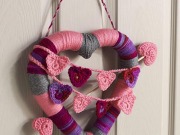 Free Heart Wreath Crochet Pattern from RedHeart.com