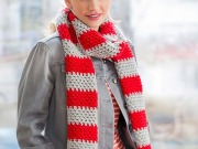 Free My Team Forever Scarf Crochet Pattern from RedHeart.com