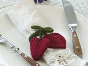 Free Heart Strings Napkin Tie Crochet Pattern from RedHeart.com