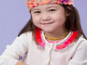 Free Vintage Cutie Hat Crochet Pattern from RedHeart.com