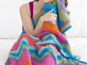 Free Bright Ripple Throw Crochet Pattern from RedHeart.com