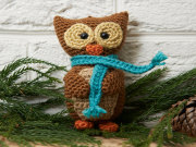 Free Wise Owl Ornament Crochet Pattern from RedHeart.com