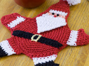 Free Mr. Claus Potholder Crochet Pattern from RedHeart.com