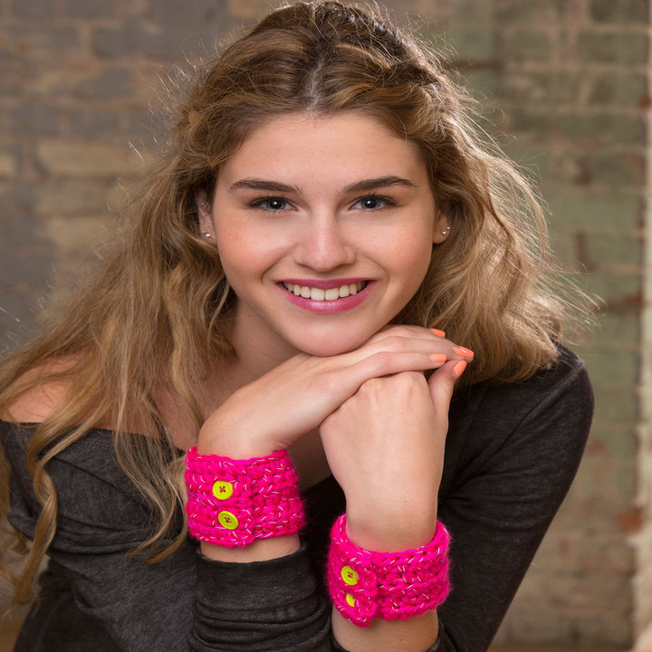 LW4166-Buttoned-Up-Cuffs